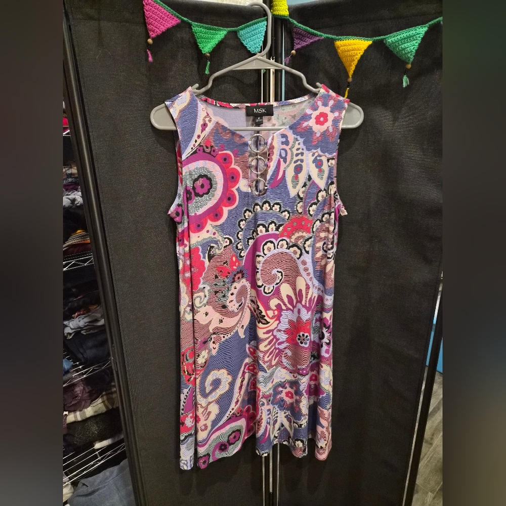 🌺 MSK Sleeveless Paisley Dress 🌺